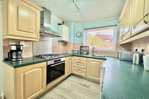 Kitchen- click for photo gallery